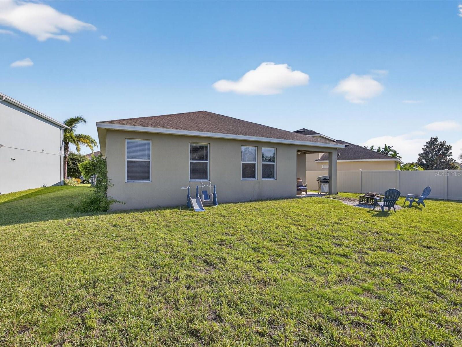 Image 29 of 37 For 120 Whirlaway Drive