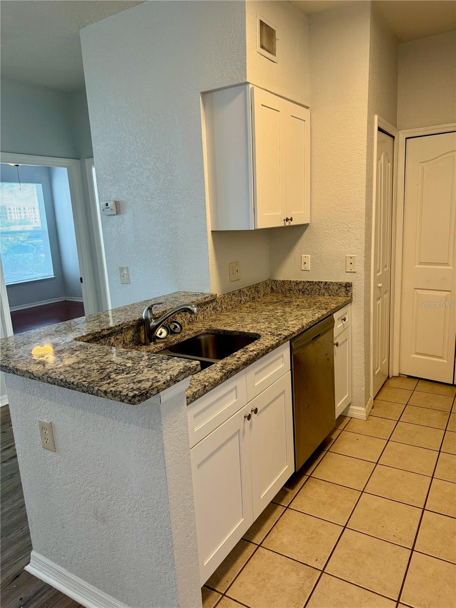 Image 9 of 16 For 2513 Maitland Crossing Way 14109