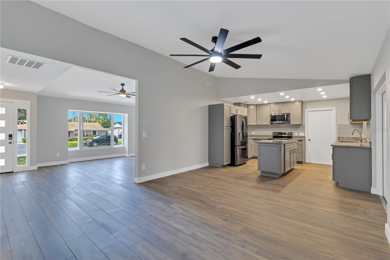 Image 14 of 21 For 7023 Talbot Drive