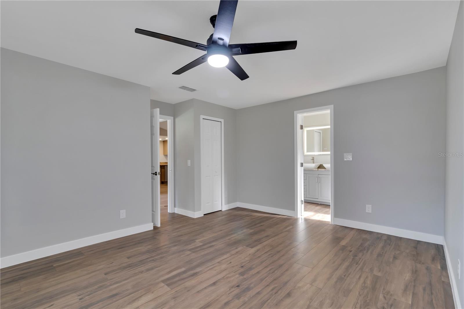 Image 5 of 21 For 7023 Talbot Drive