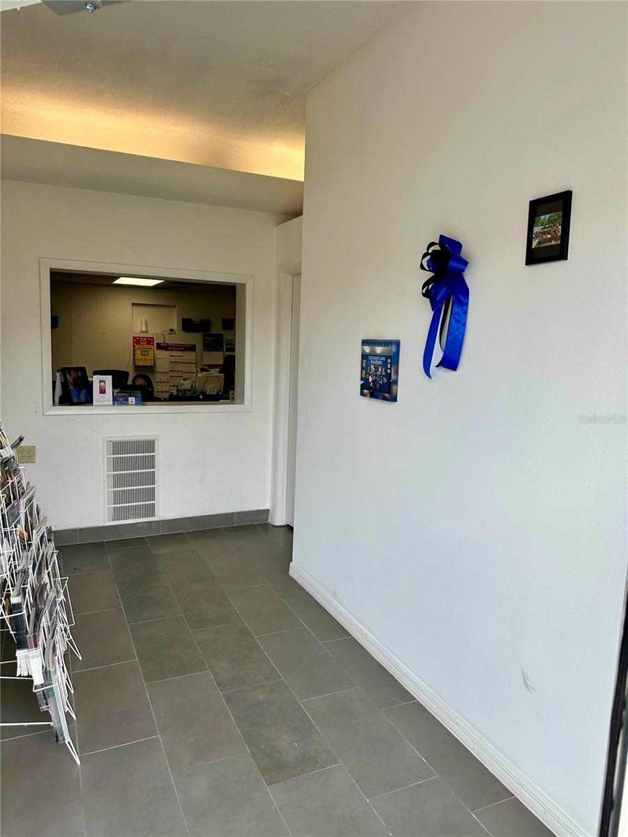 Image 7 of 24 For 414 9th Street
