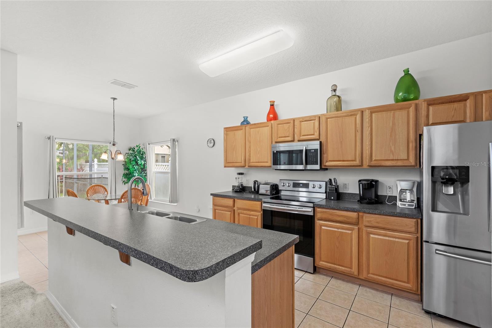 Image 13 of 45 For 4601 Cumbrian Lakes Drive