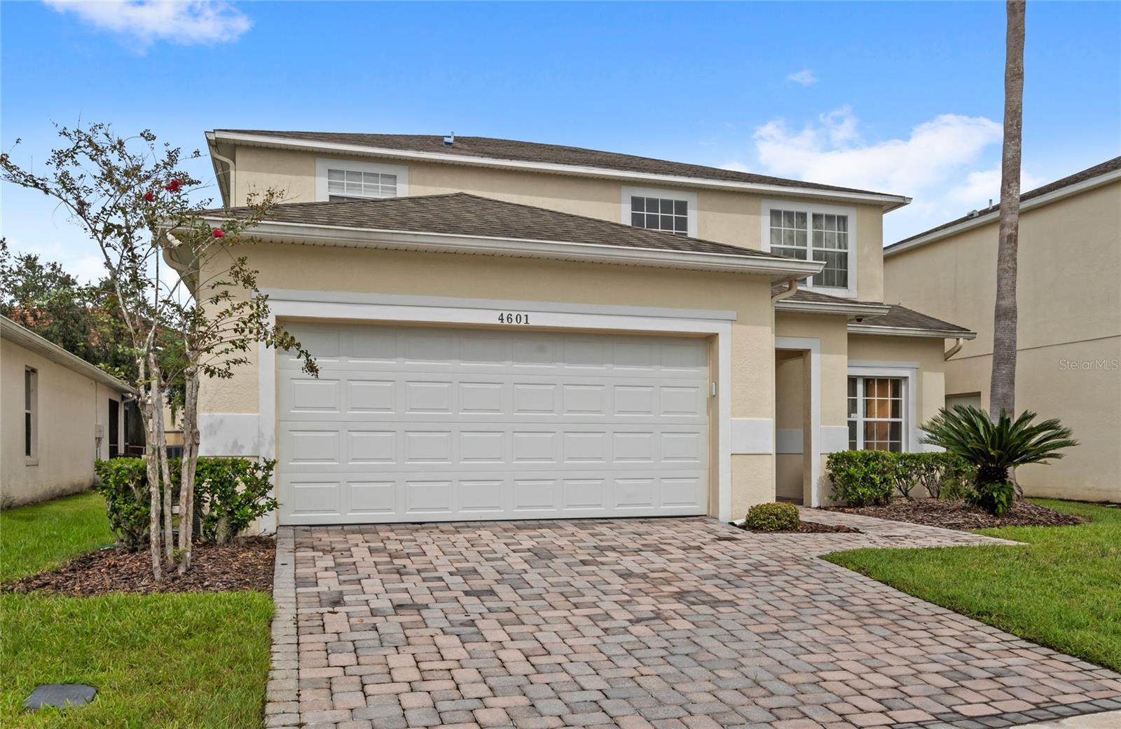 Image 3 of 45 For 4601 Cumbrian Lakes Drive