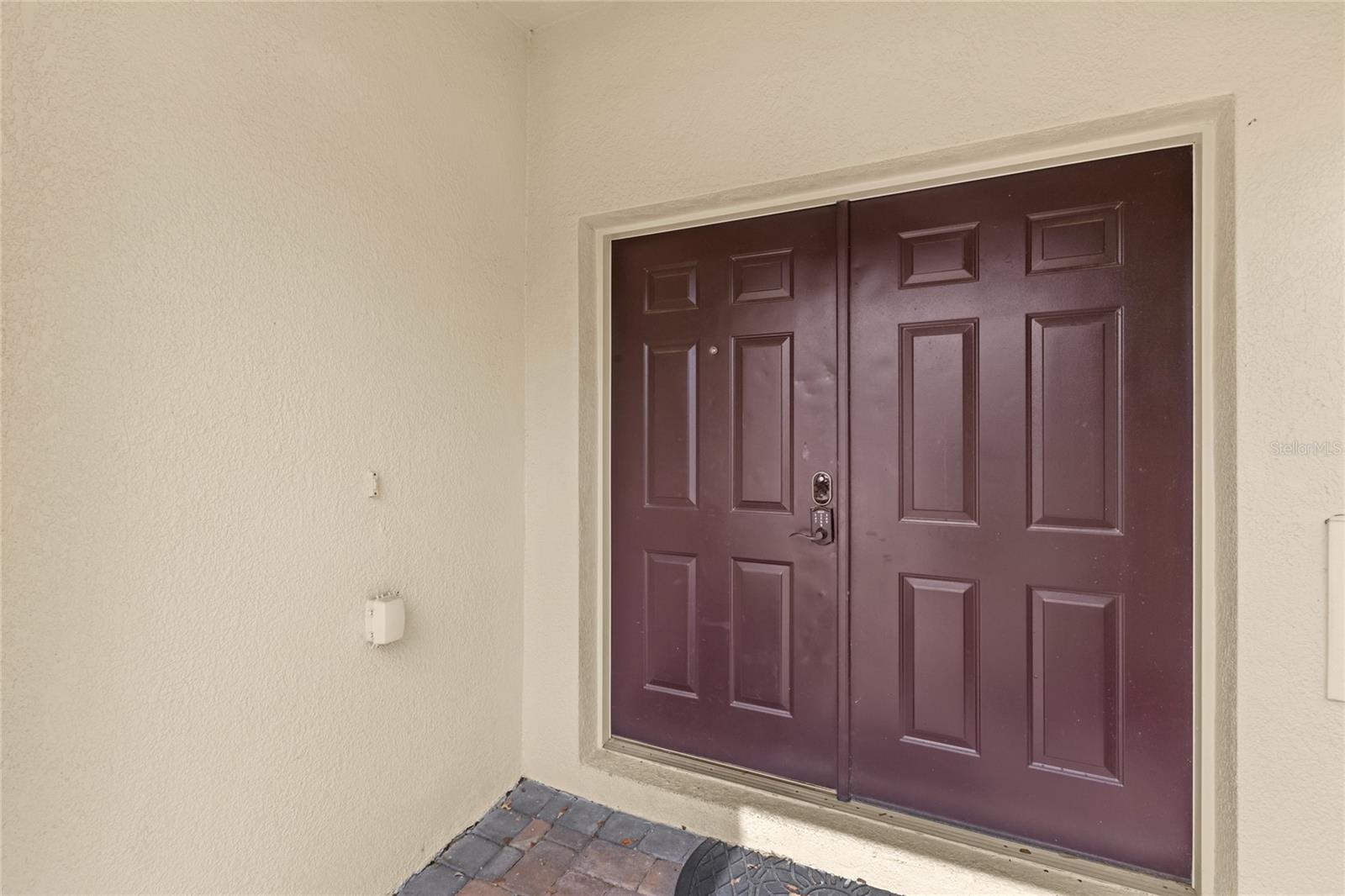 Image 5 of 45 For 4601 Cumbrian Lakes Drive
