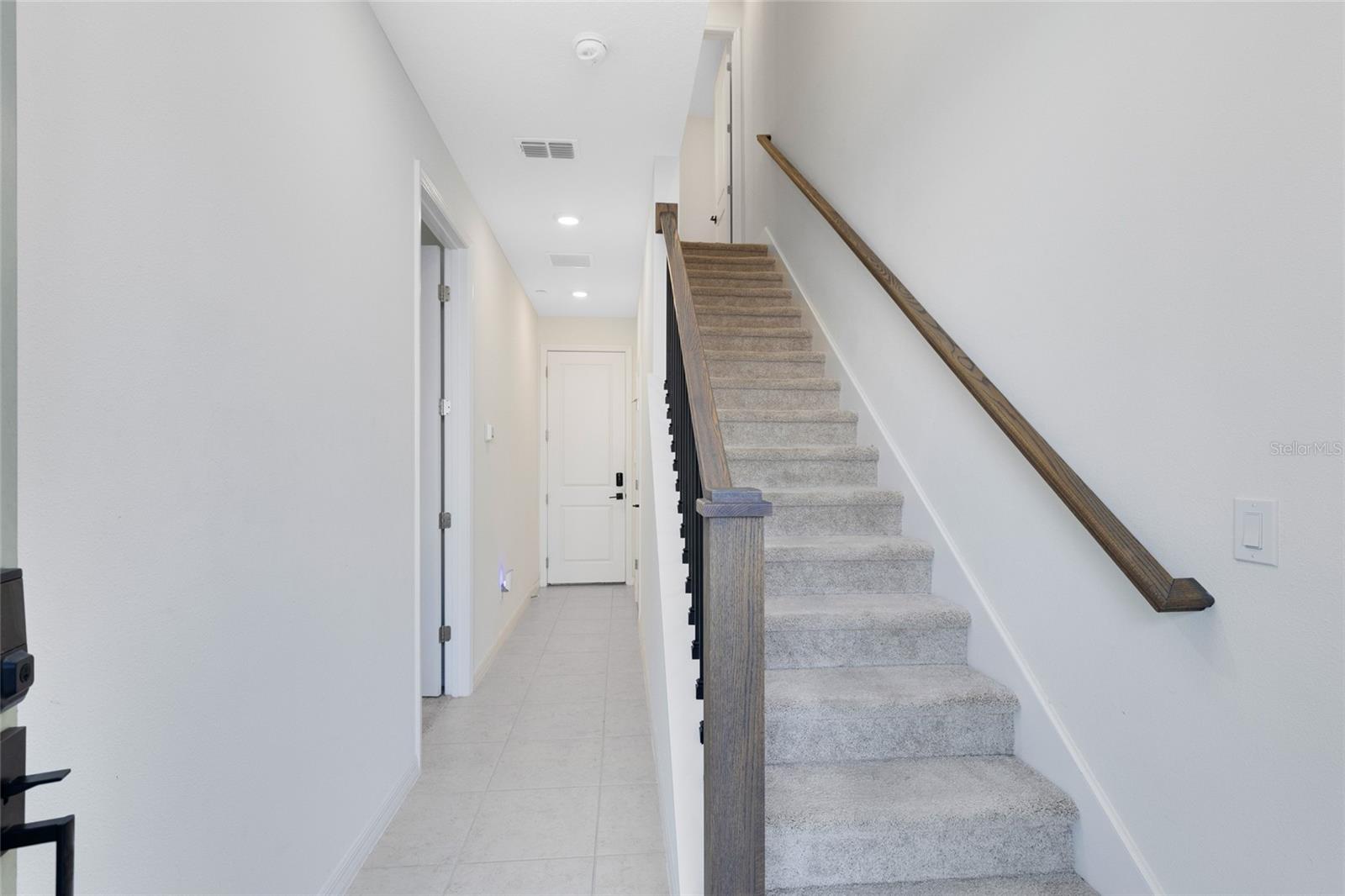 Image 4 of 39 For 12527 Willstatter Avenue