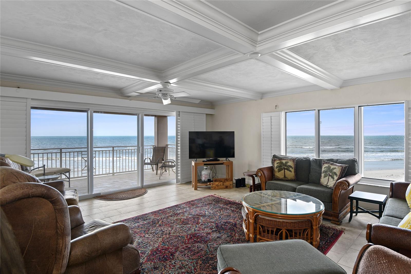 Image 10 of 41 For 5501 Atlantic Avenue 2010