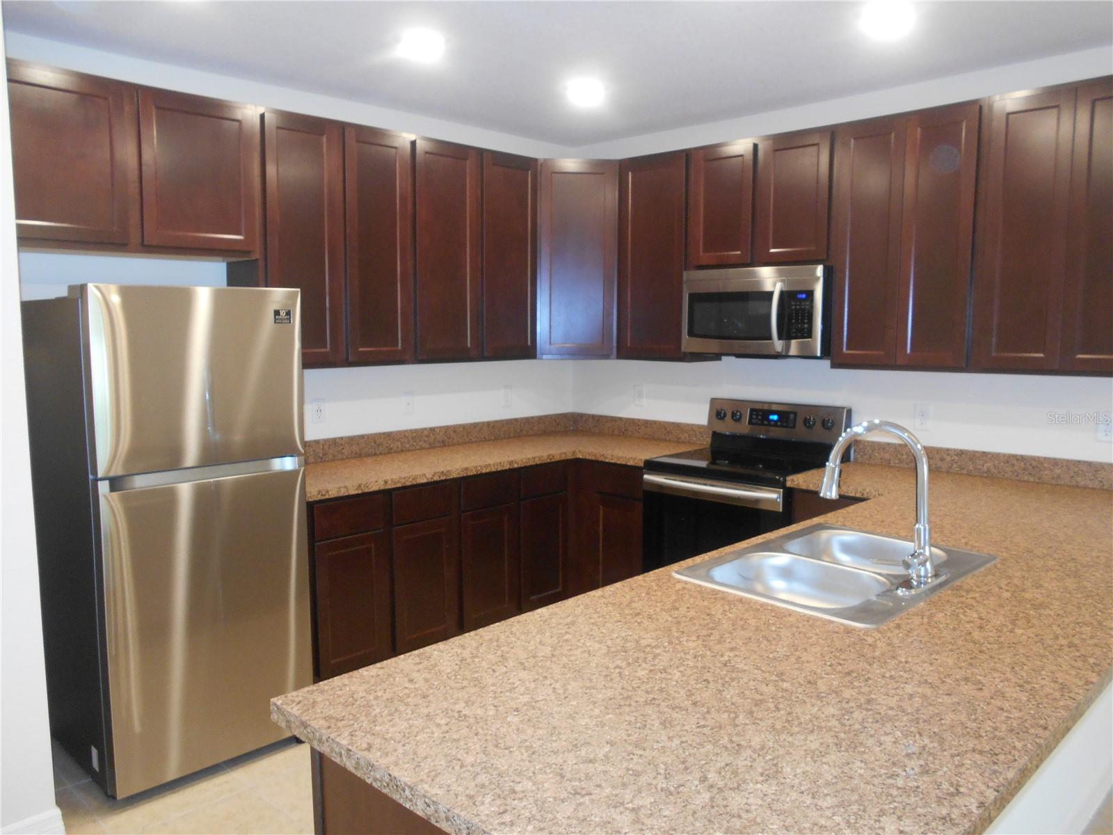 Image 3 of 19 For 4767 Coral Castle Drive