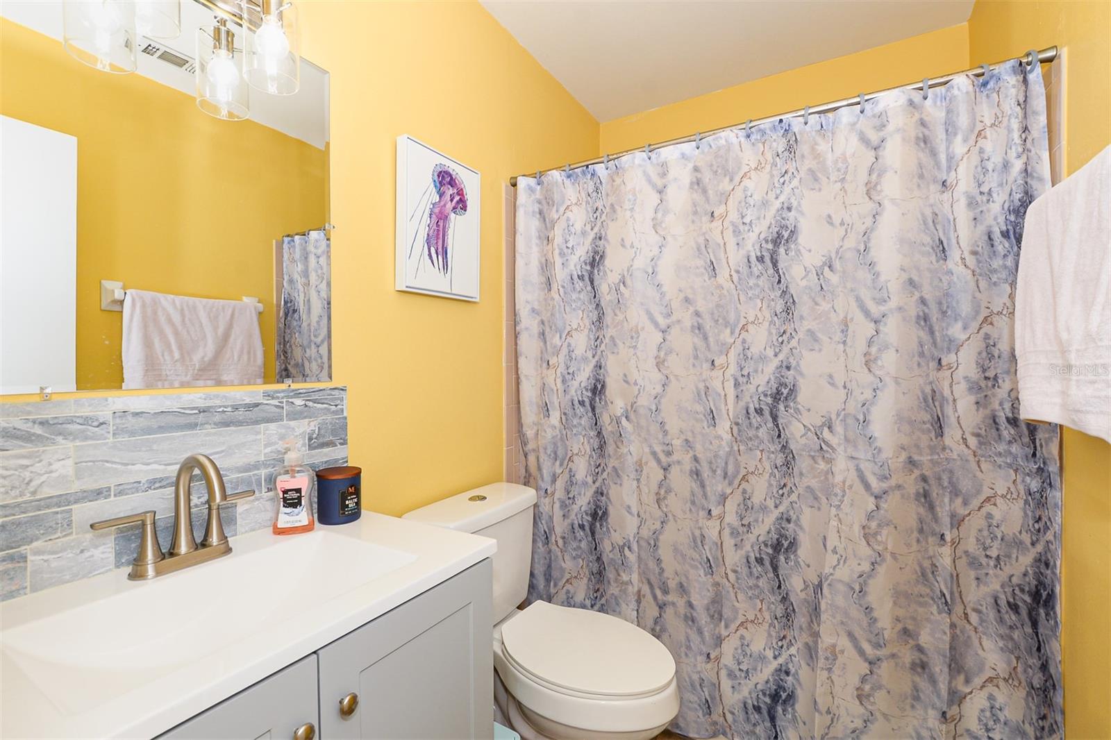 Image 17 of 26 For 2565 Dogwood Avenue