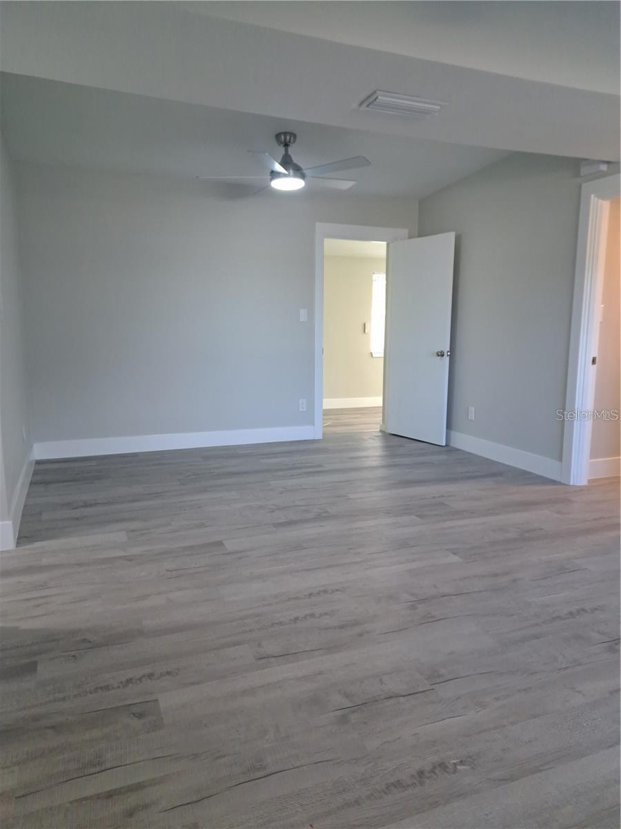 Image 3 of 26 For 4220 Lancashire Lane