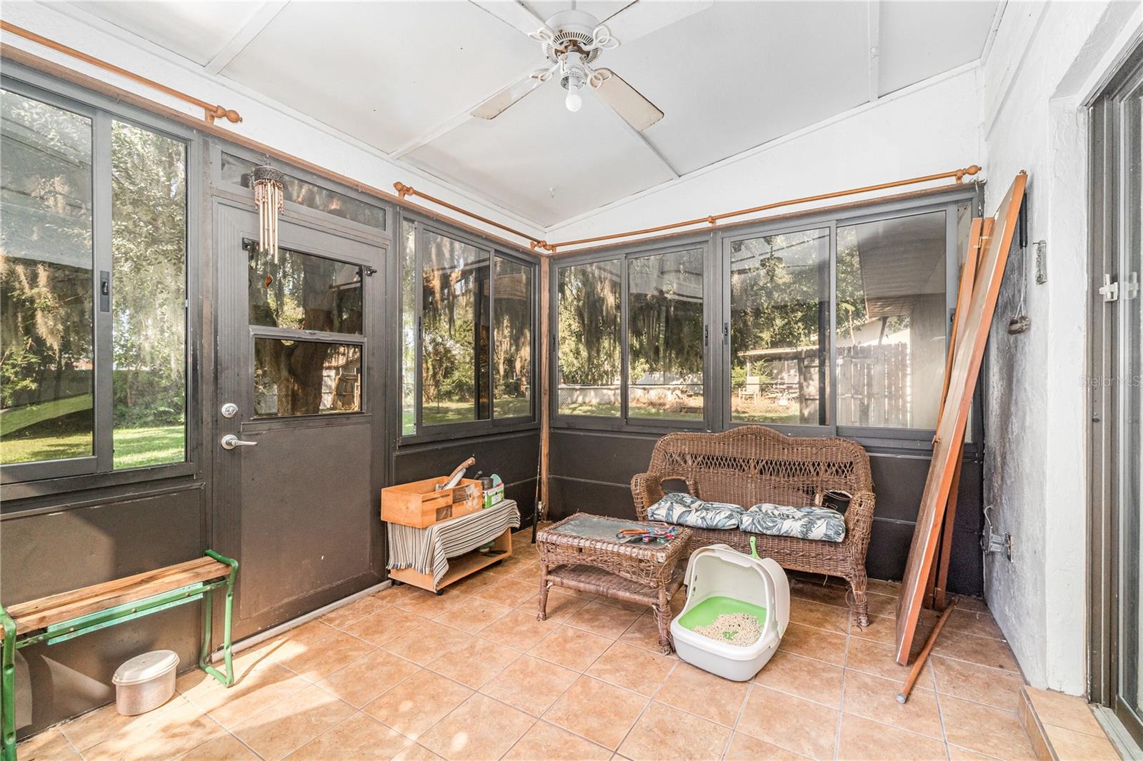 Image 13 of 23 For 10878 45th Avenue