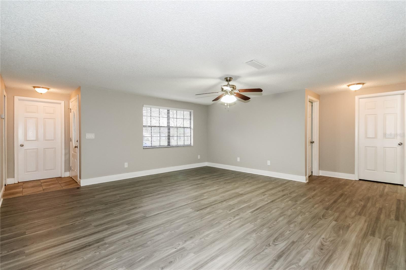 Image 4 of 16 For 3722 Greenford Street
