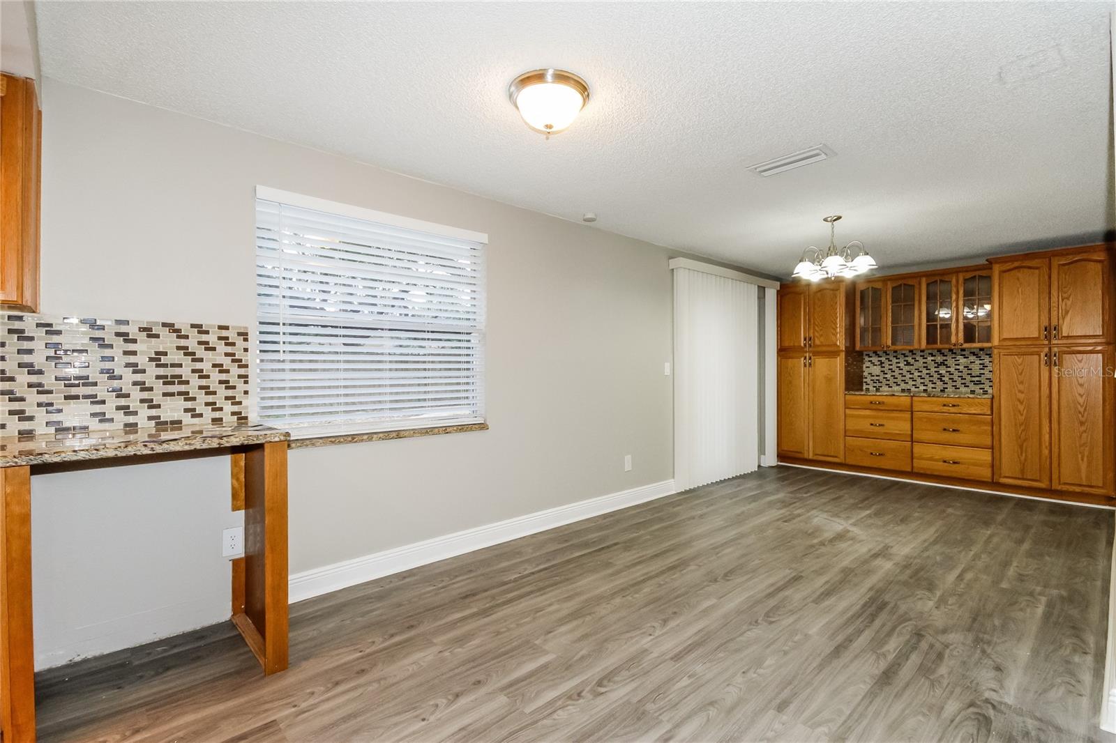 Image 6 of 16 For 3722 Greenford Street