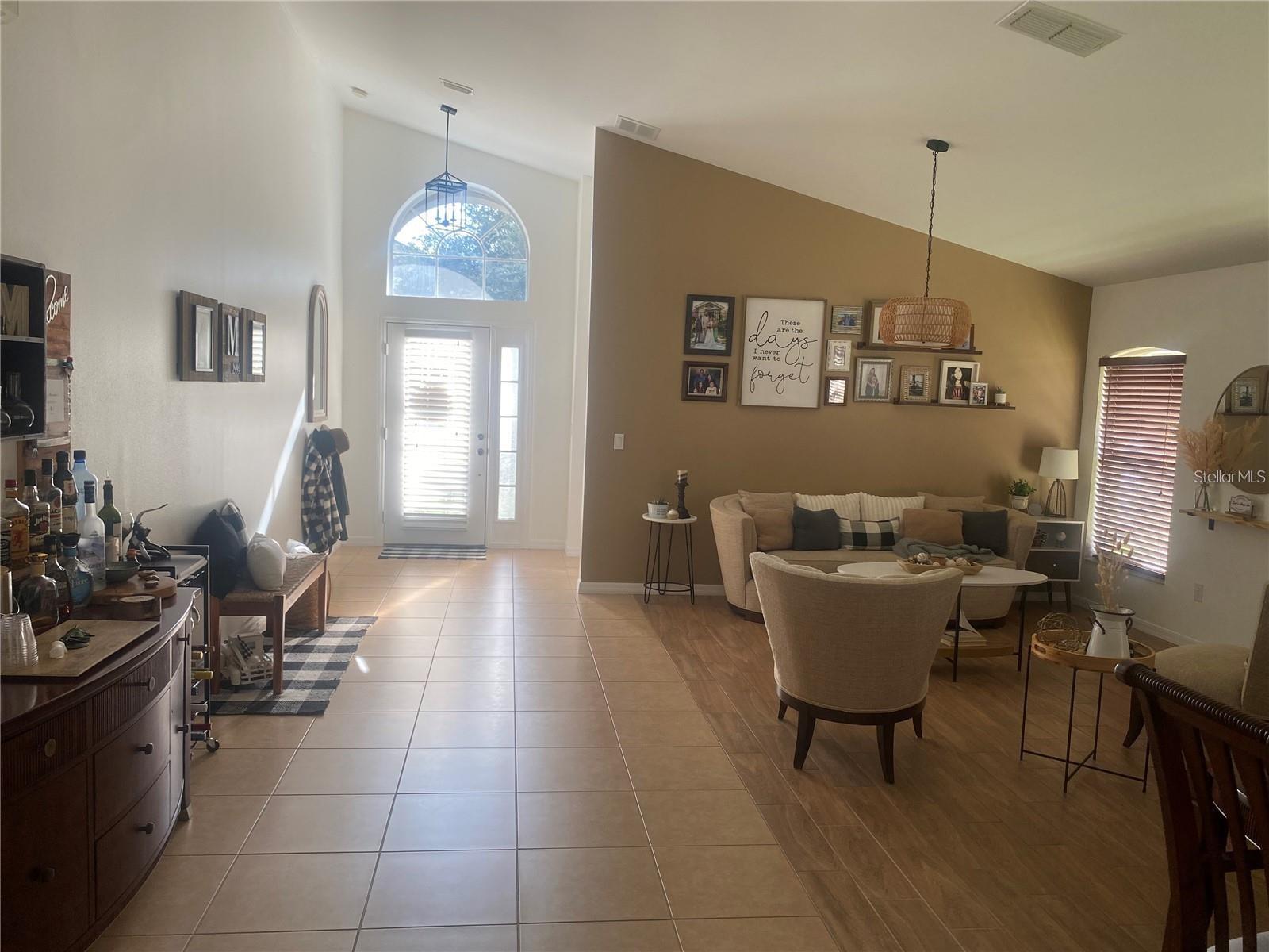Image 4 of 21 For 705 Stonewyk Way