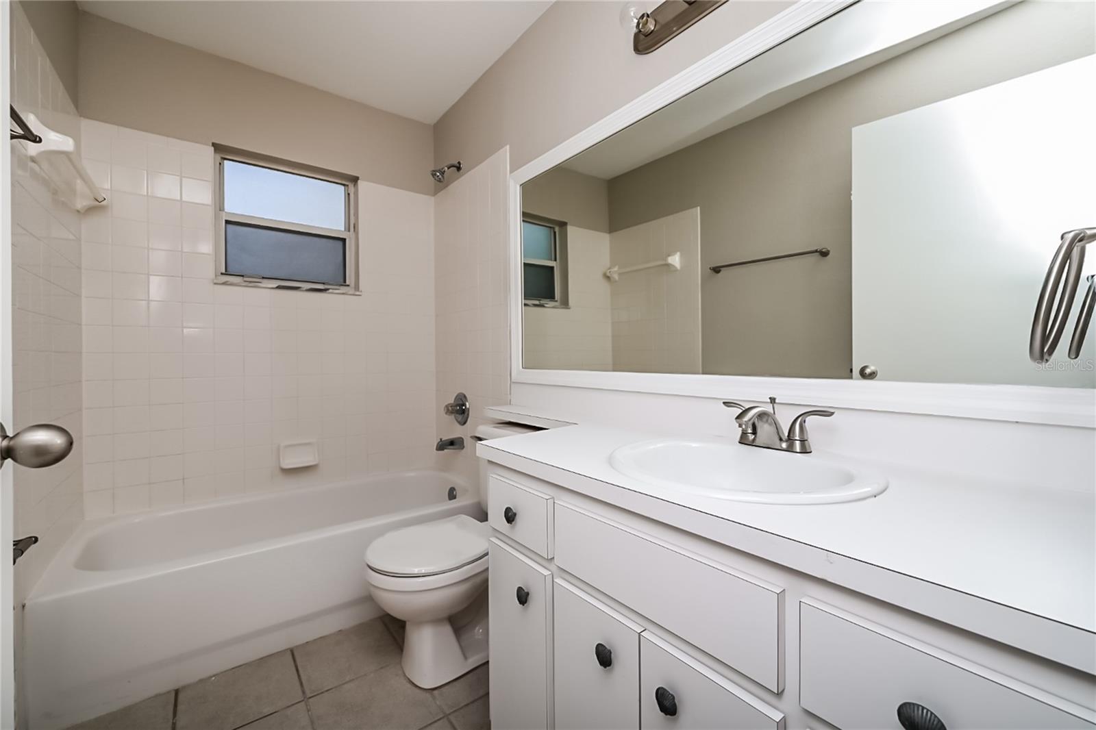 Image 14 of 16 For 2268 Garden Chase Drive