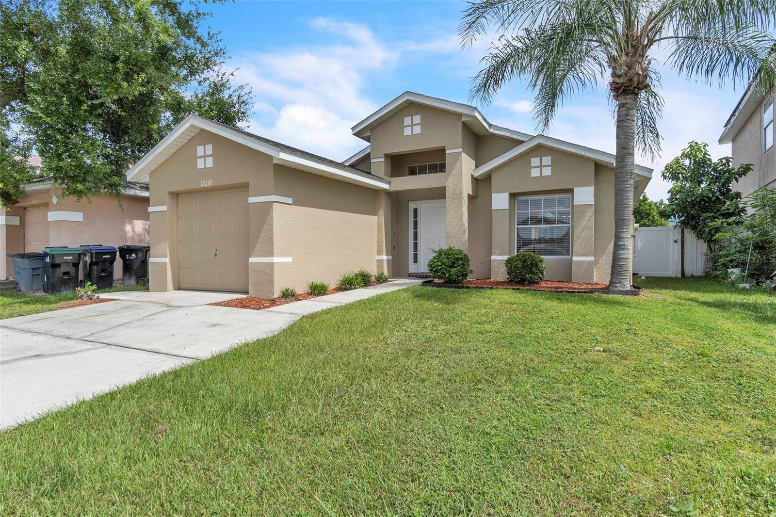 Image 2 of 29 For 13237 Greenpointe Drive