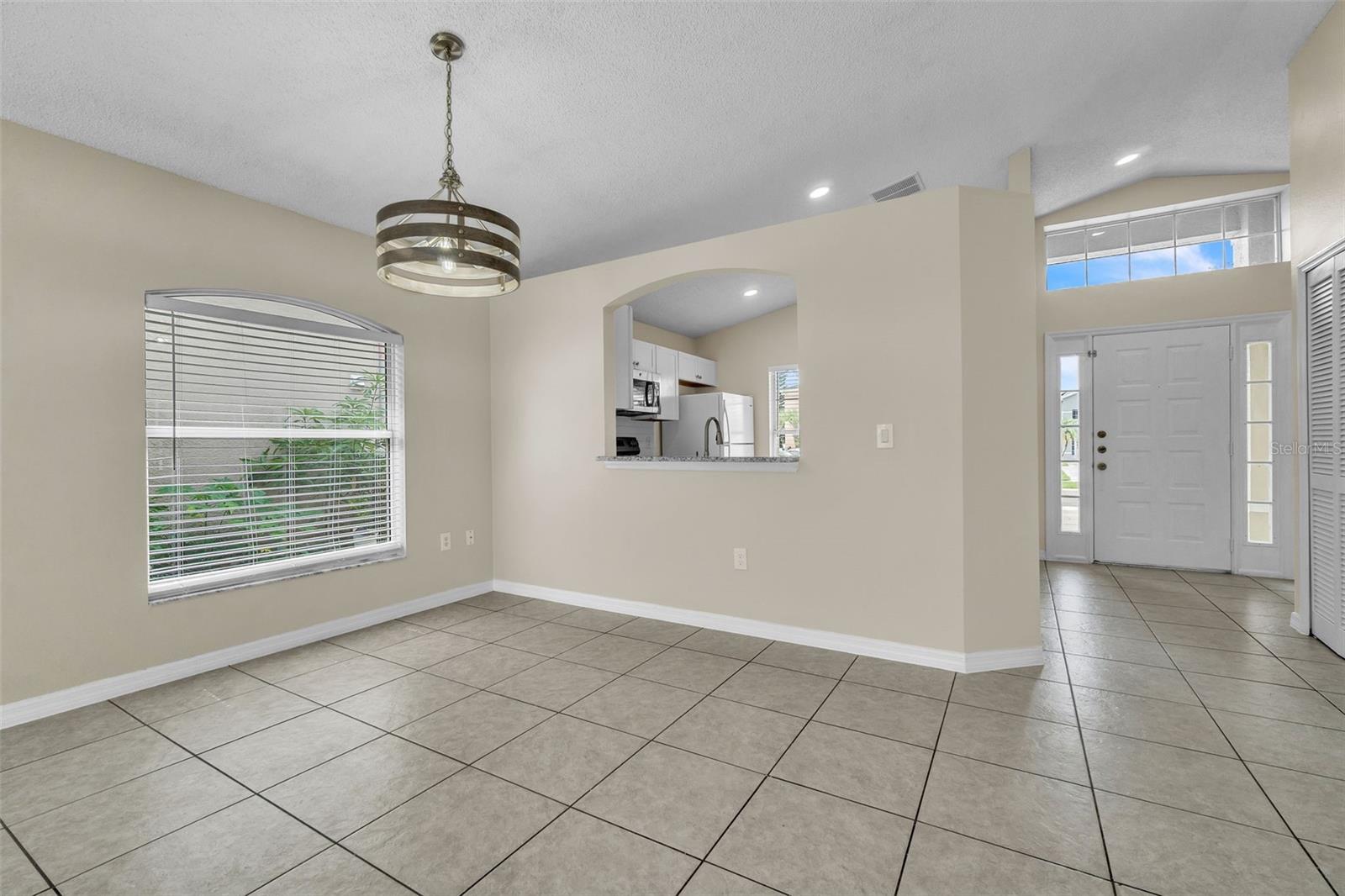 Image 4 of 29 For 13237 Greenpointe Drive