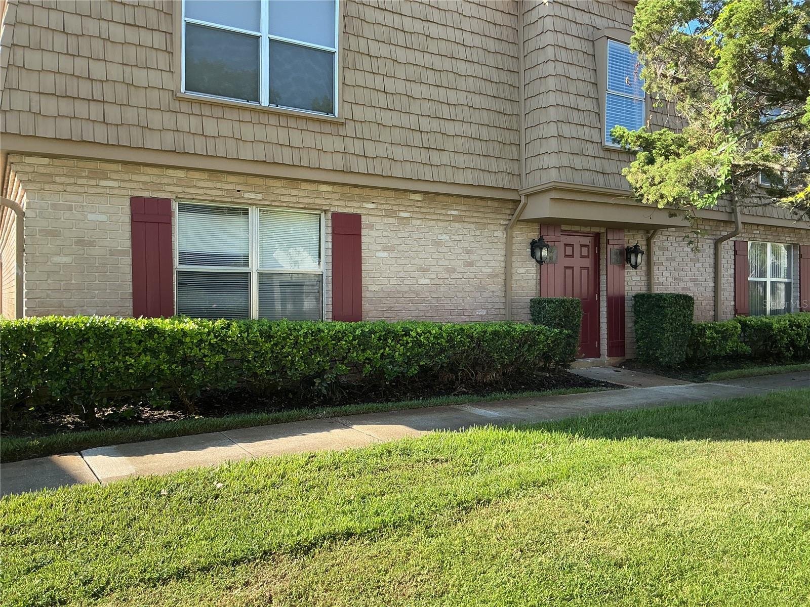Image 4 of 27 For 200 Saint Andrews Boulevard 101