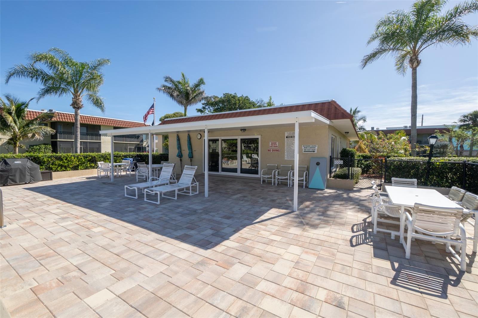 Image 24 of 37 For 201 Saint Lucie Lane 706