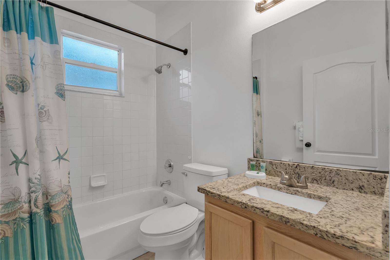Image 15 of 52 For 8821 Kensington Court