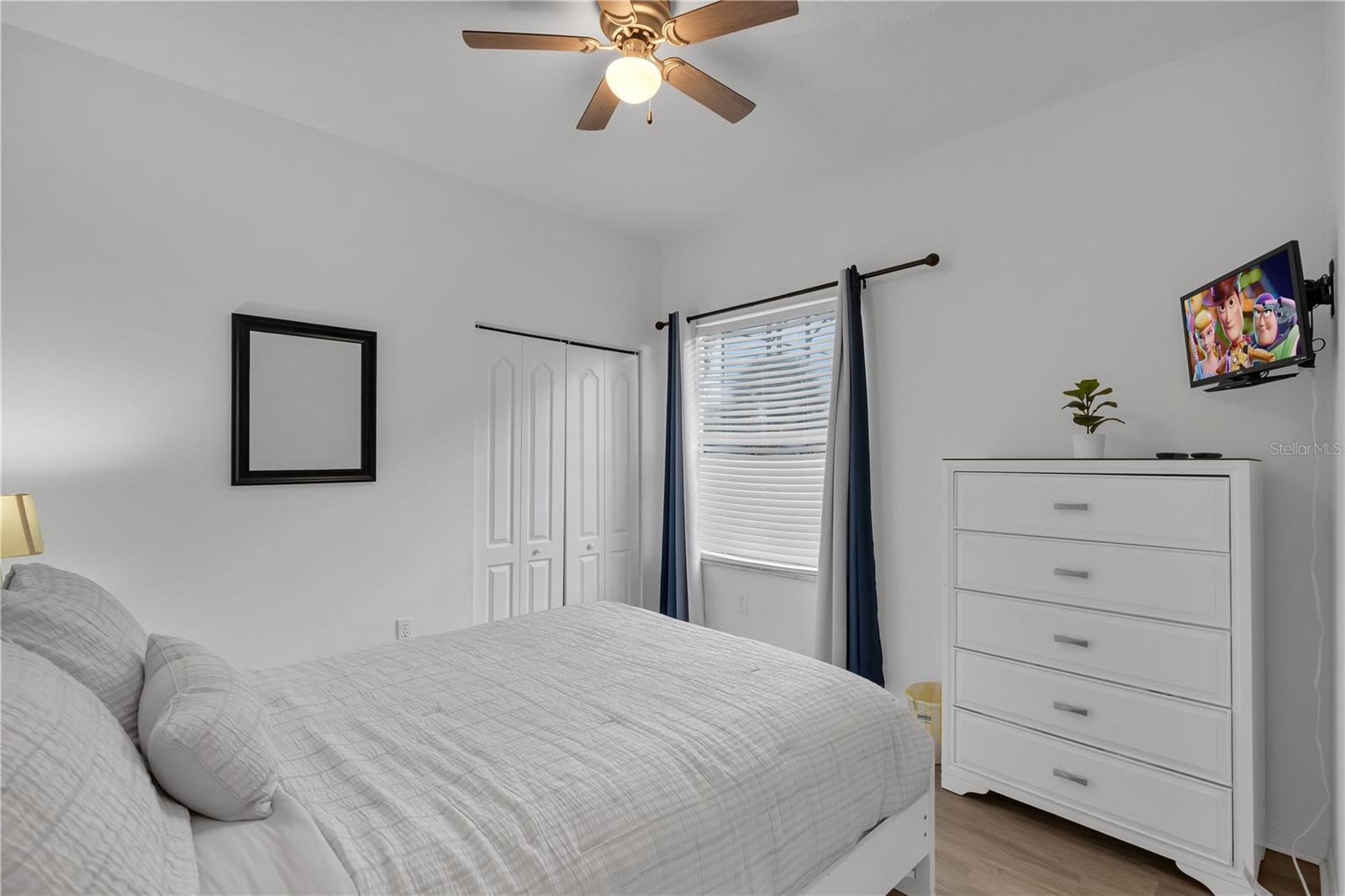 Image 16 of 52 For 8821 Kensington Court