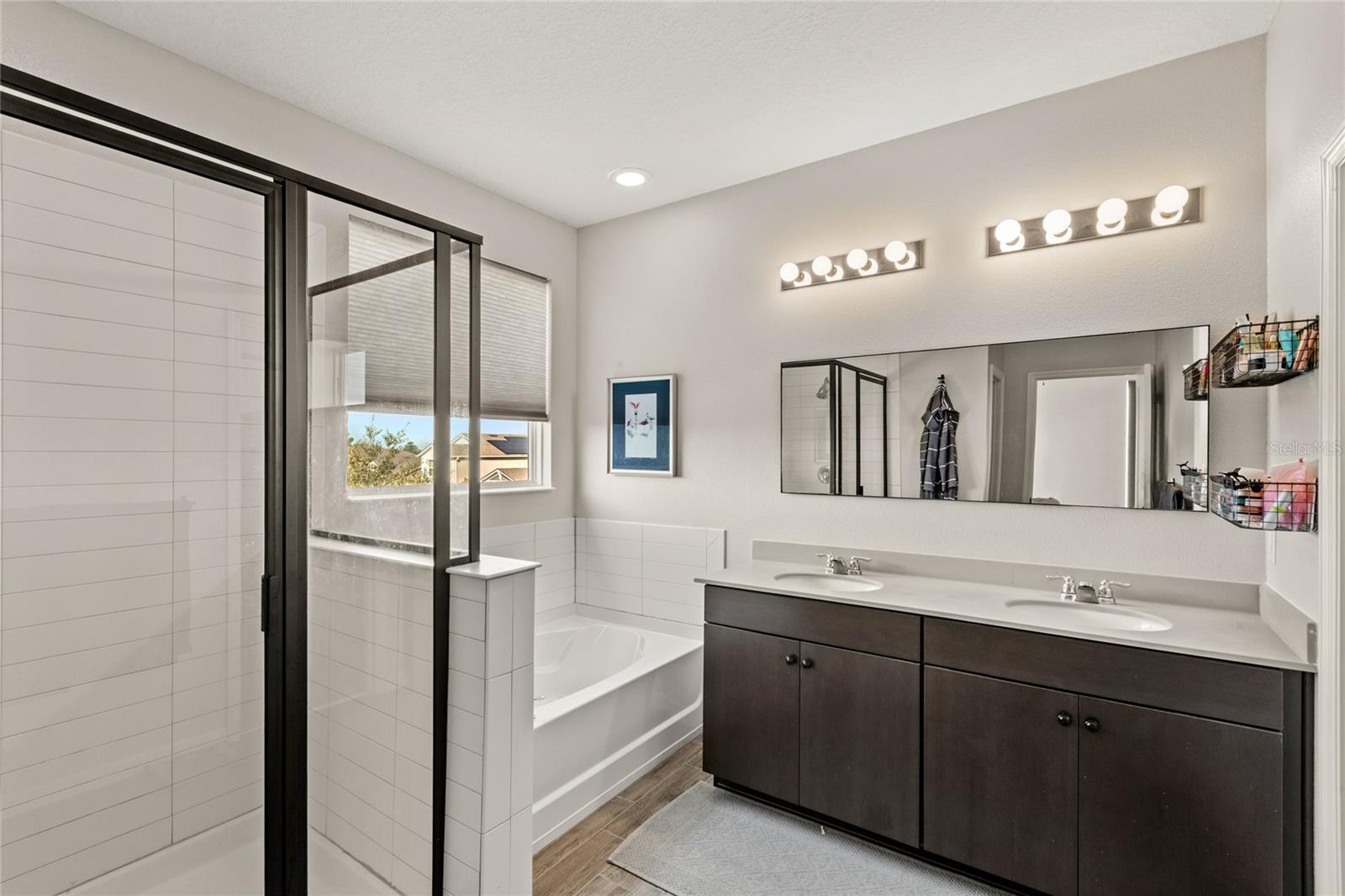 Image 15 of 24 For 16526 Olive Hill Drive