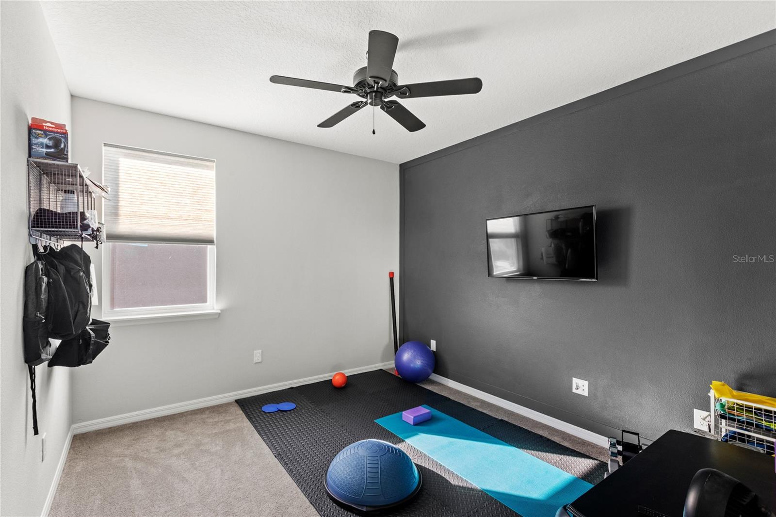 Image 20 of 24 For 16526 Olive Hill Drive