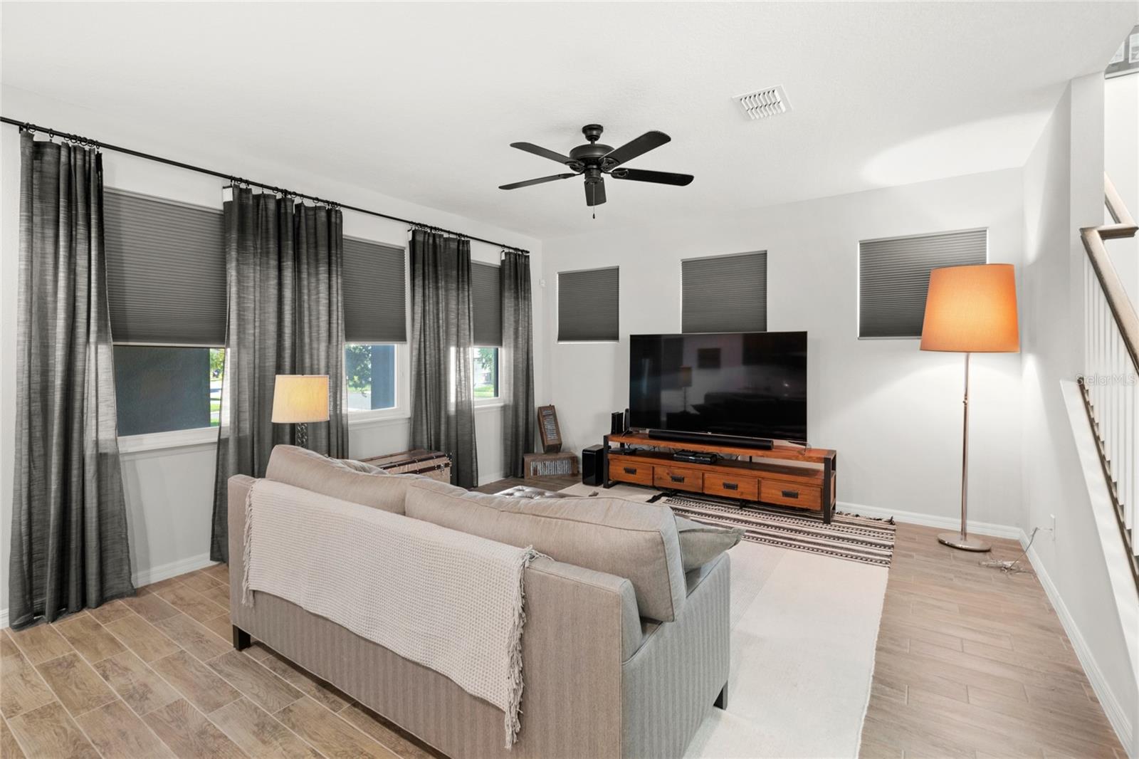 Image 7 of 24 For 16526 Olive Hill Drive
