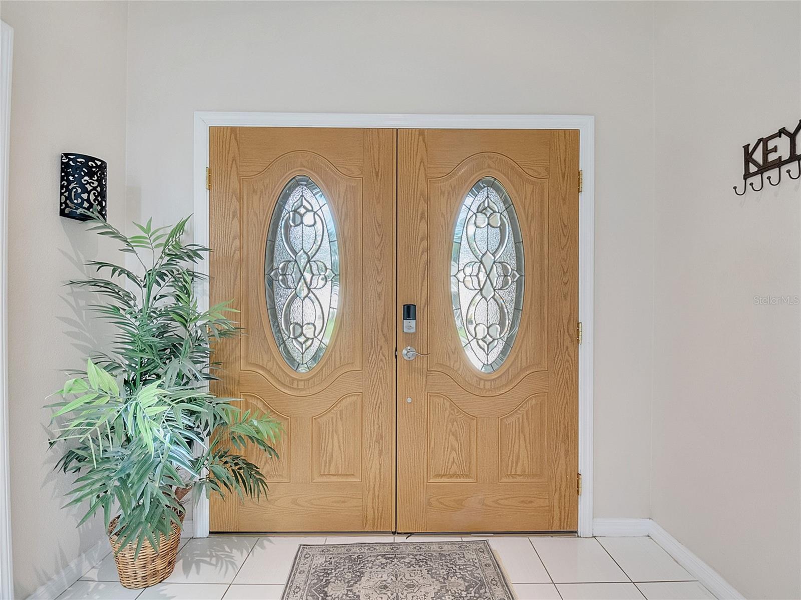 Image 4 of 49 For 427 Kildrummy Drive