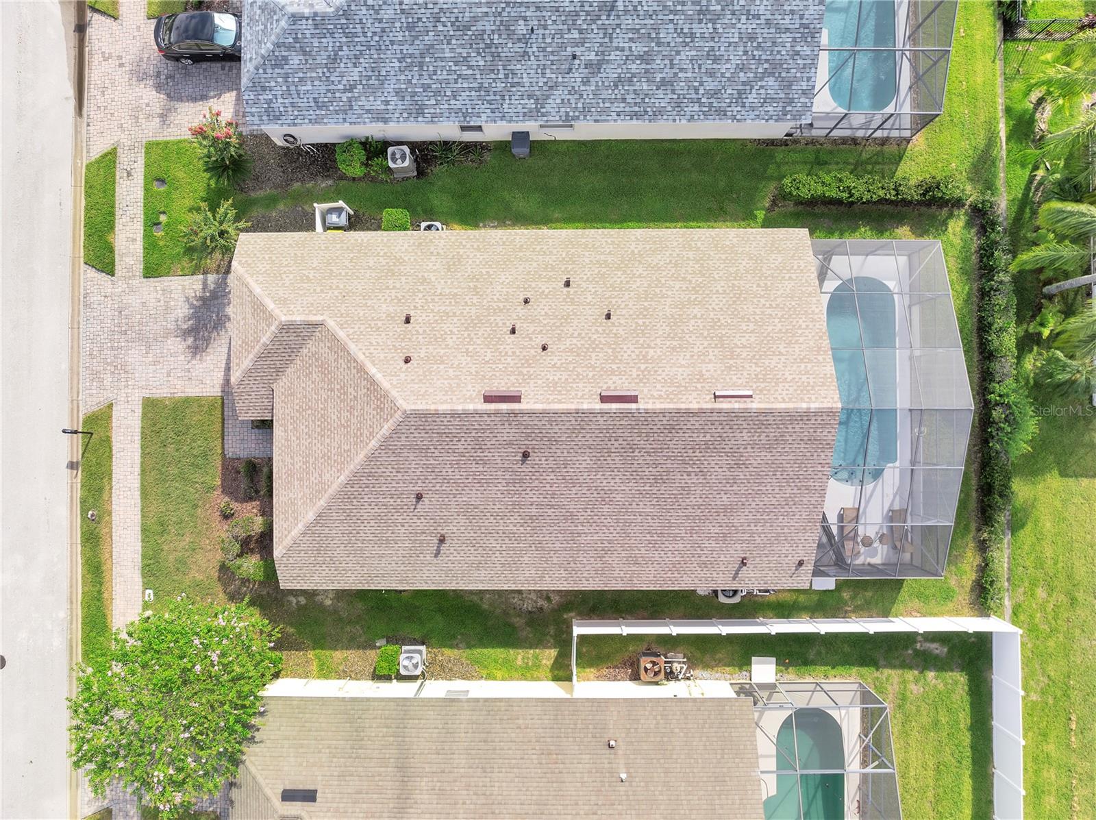 Image 42 of 49 For 427 Kildrummy Drive