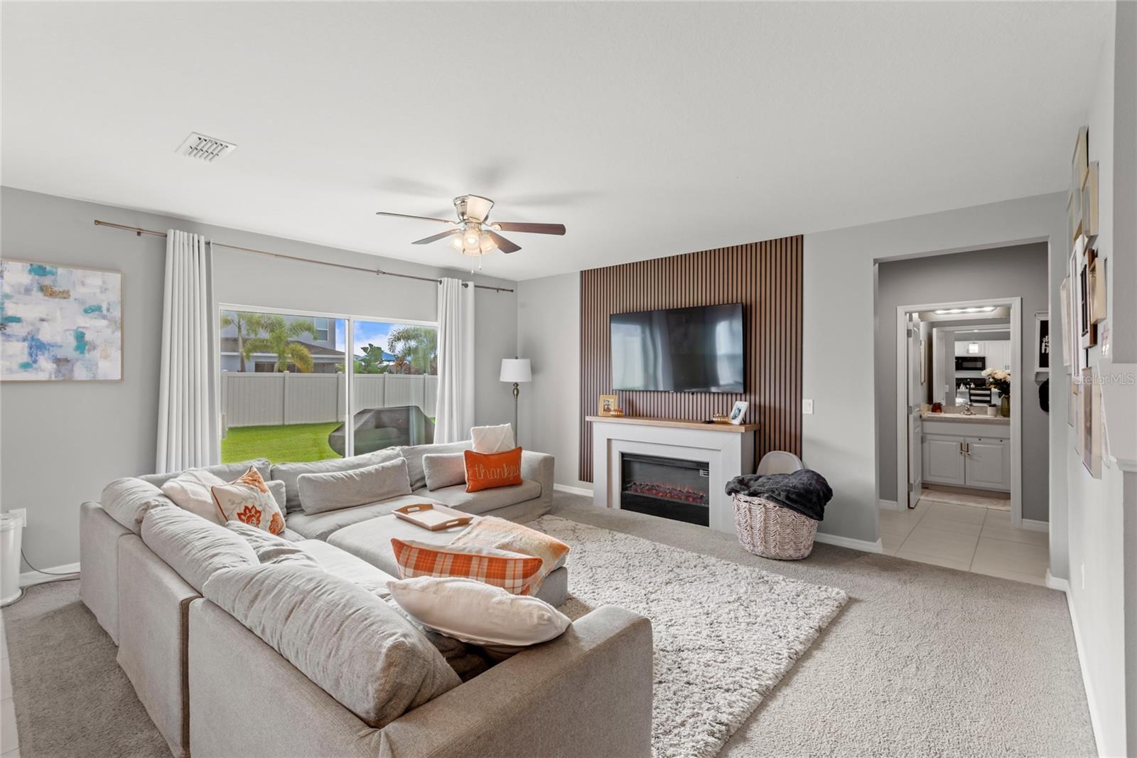 Image 9 of 43 For 2798 Parkfield Road