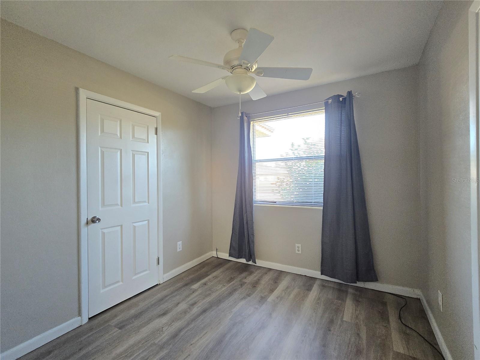 Image 8 of 14 For 1217 Duke Way