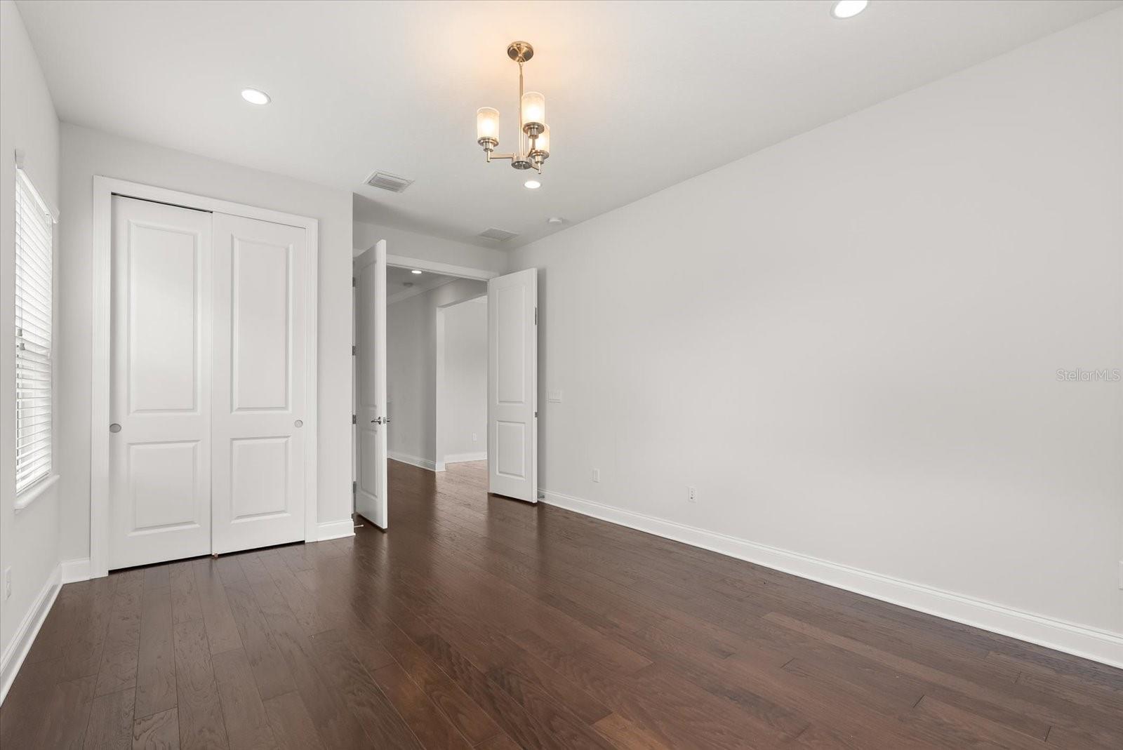 Image 7 of 44 For 10739 Royal Cypress Way