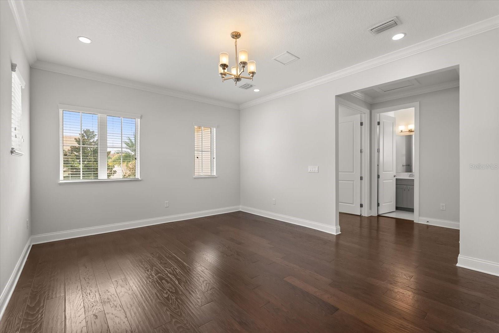 Image 9 of 44 For 10739 Royal Cypress Way