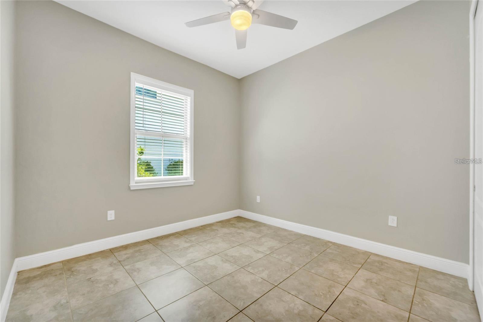 Image 11 of 46 For 13306 Halkyn Point