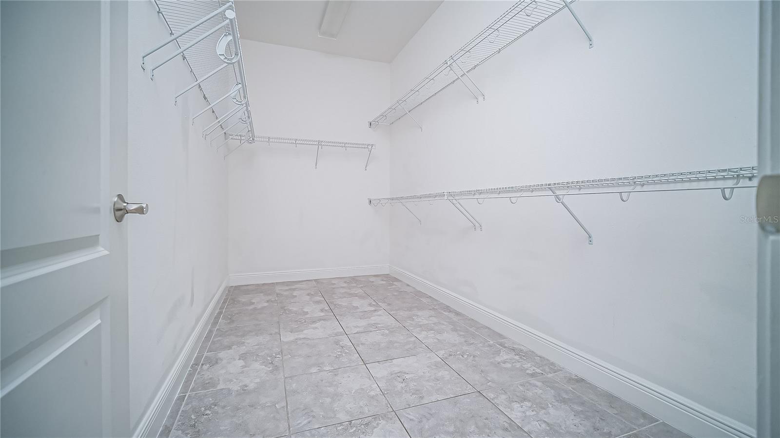 Image 23 of 46 For 13306 Halkyn Point