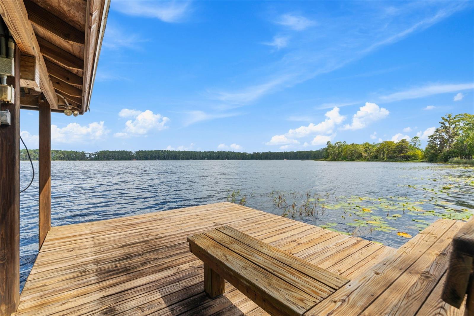 Image 4 of 70 For 16692 Lake Pickett Road