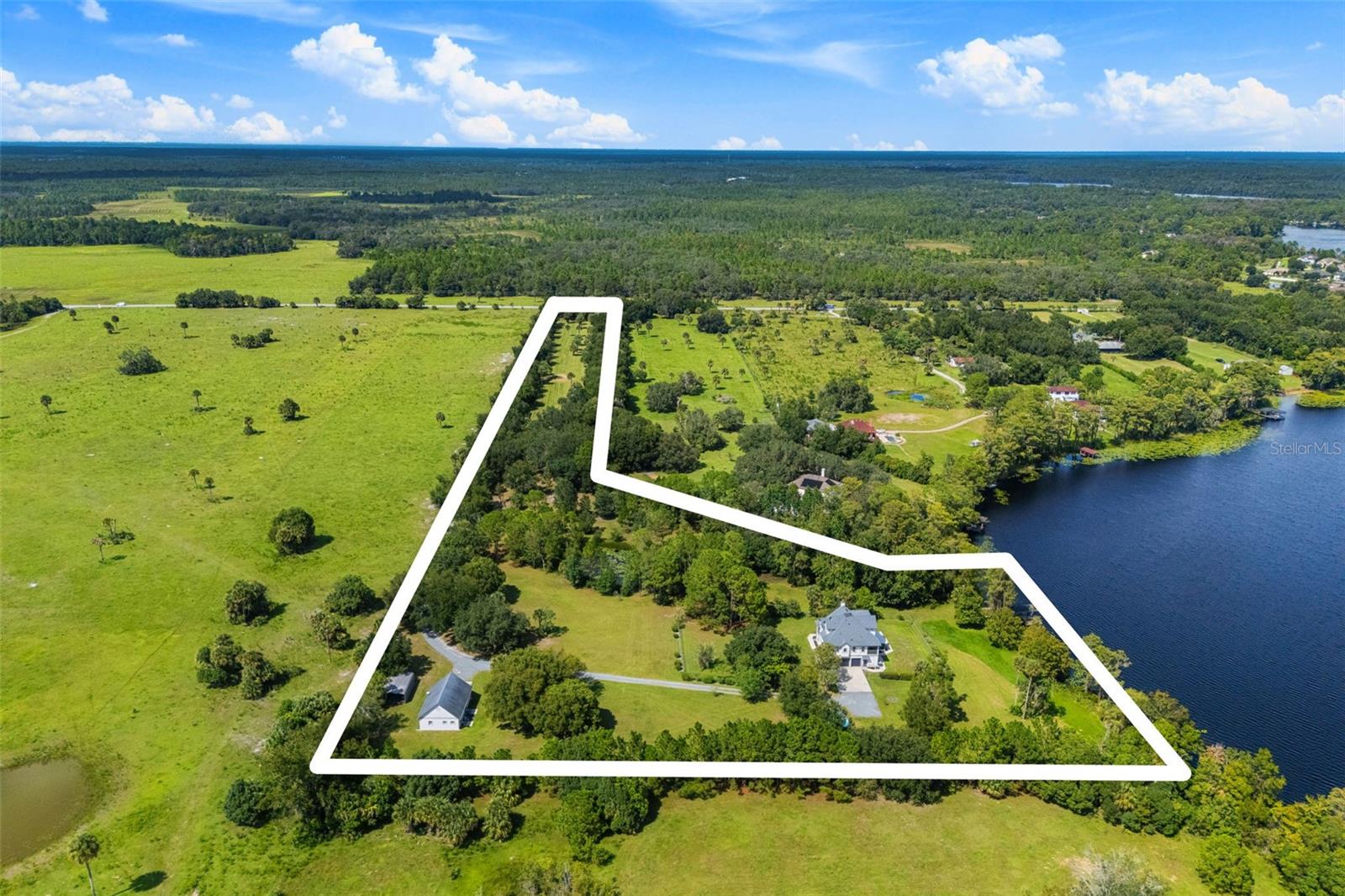 Image 57 of 70 For 16692 Lake Pickett Road
