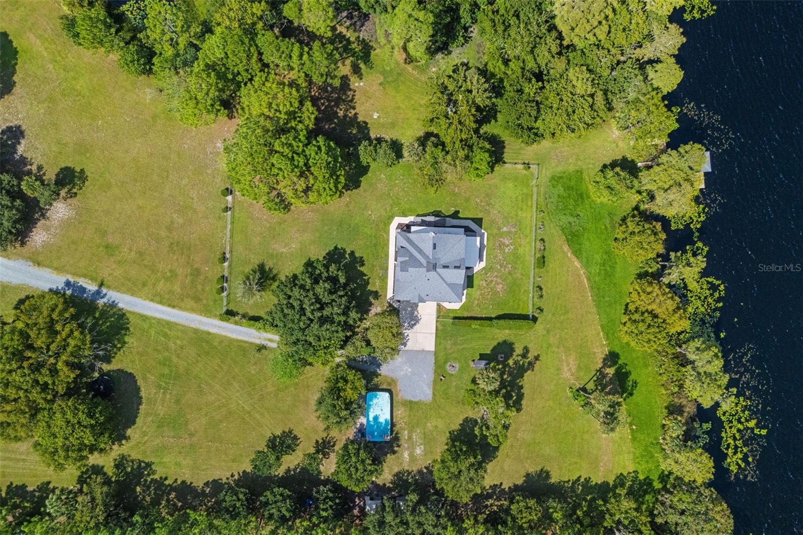 Image 66 of 70 For 16692 Lake Pickett Road