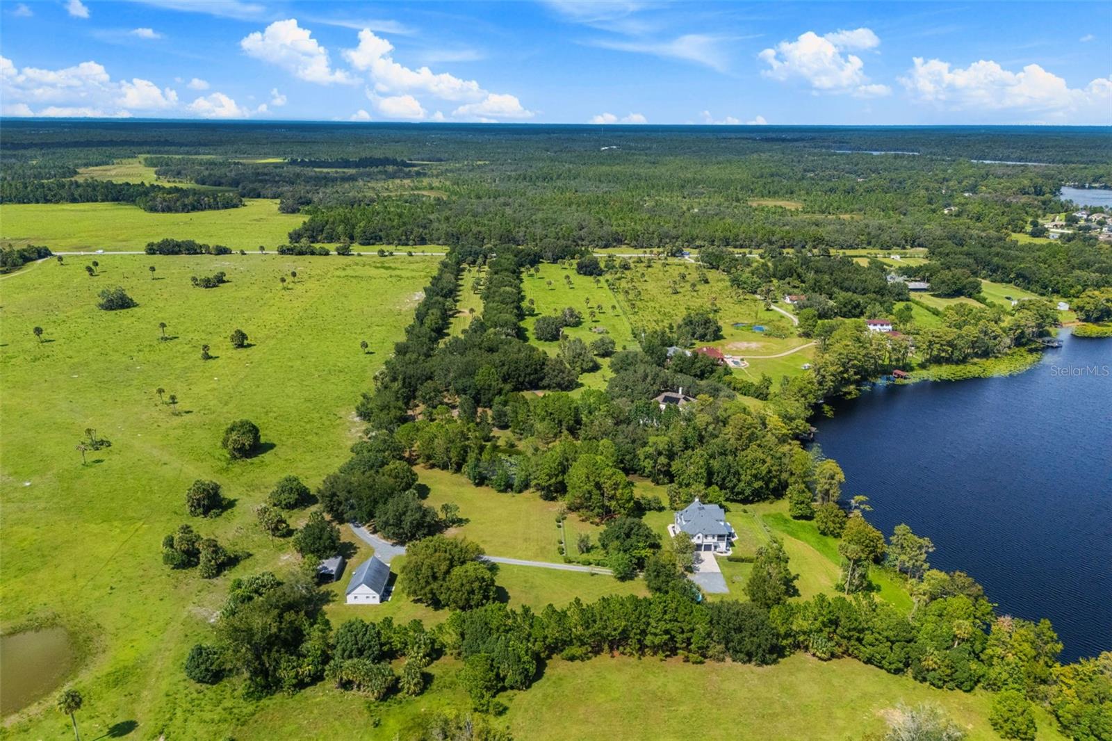 Image 67 of 70 For 16692 Lake Pickett Road