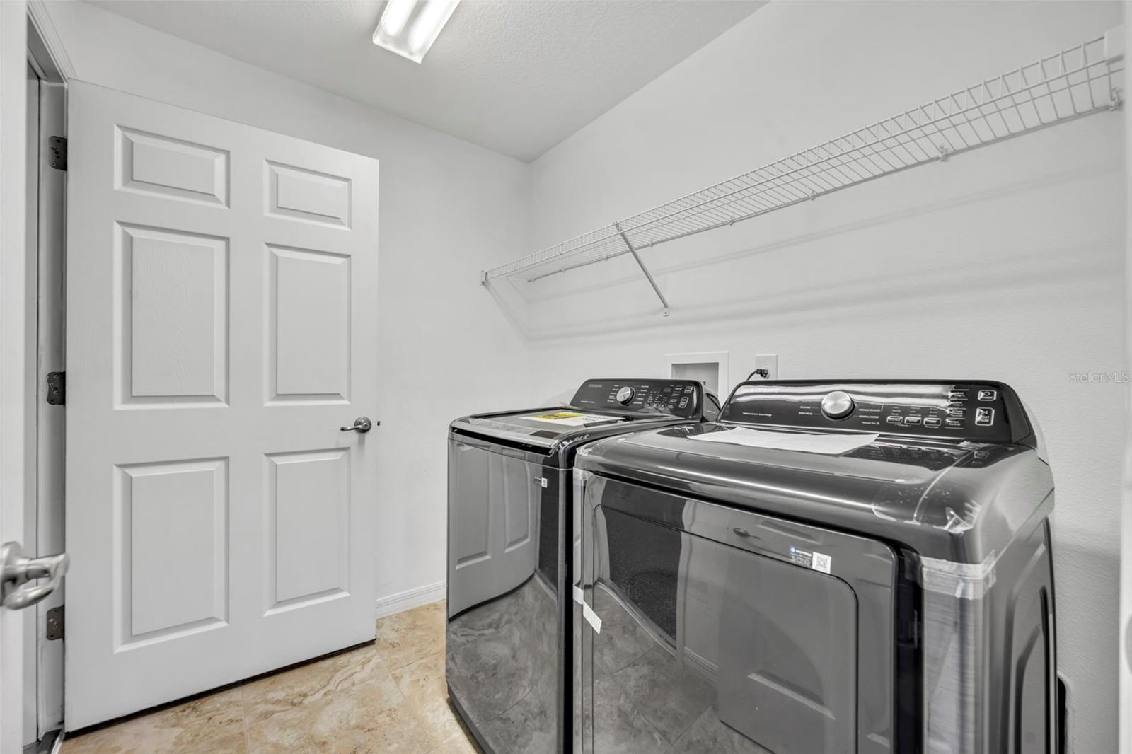 Image 22 of 26 For 1405 Springleaf Drive