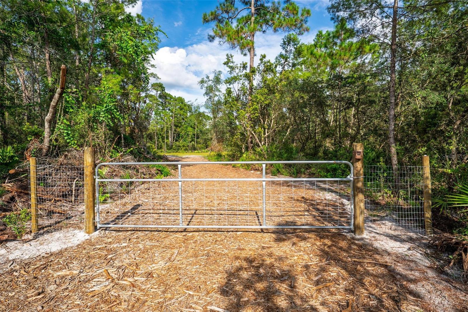 Image 11 of 15 For 52215 State Road 19