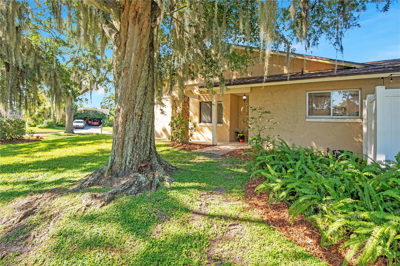 Image 5 of 46 For 402 San Leandro Drive
