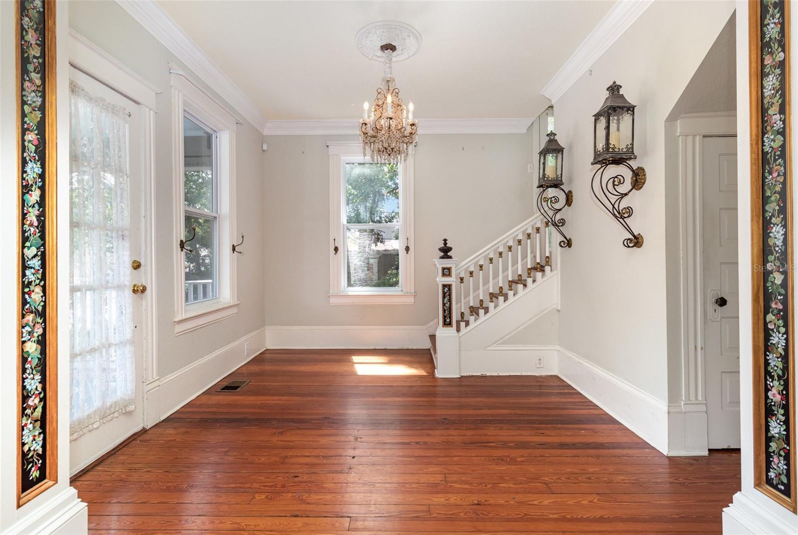 Image 9 of 45 For 346 Hillman Avenue