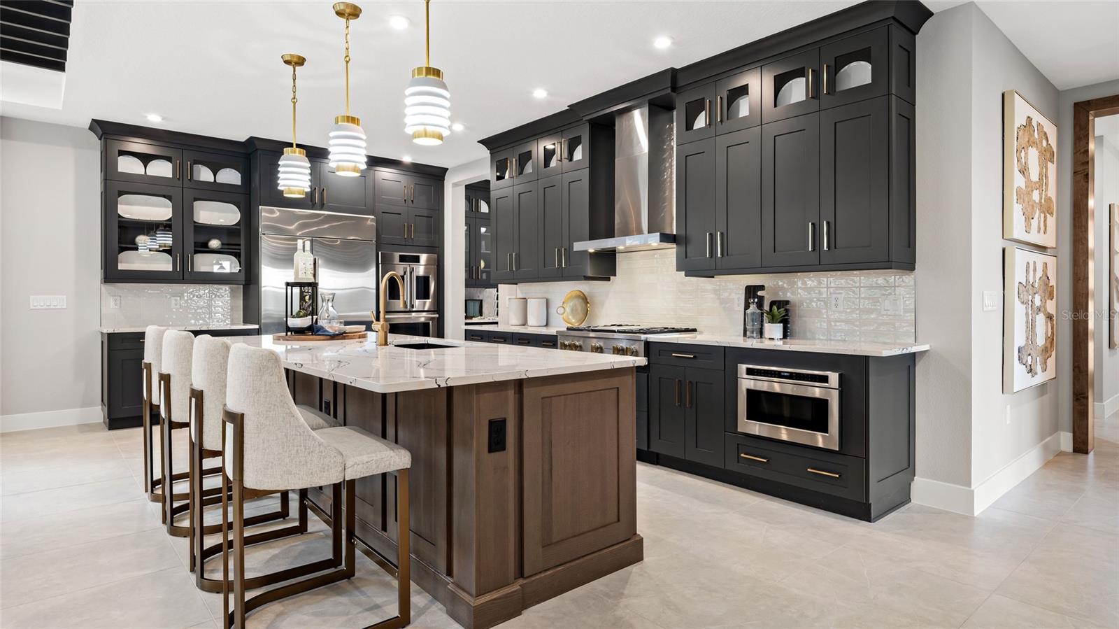 Image 3 of 42 For 956 Club Cresswind Drive
