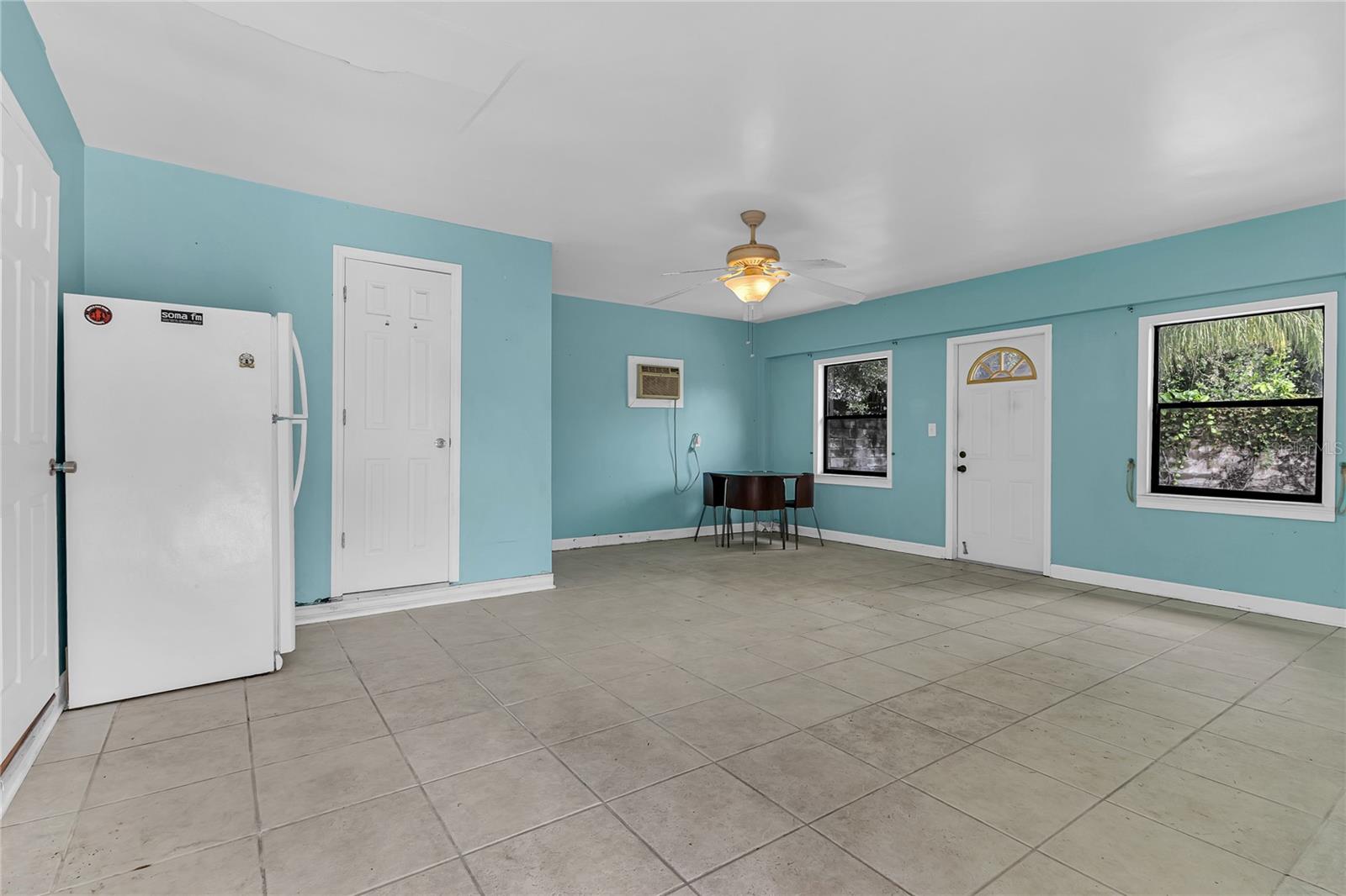 Image 27 of 50 For 1325 Lake Otis Drive