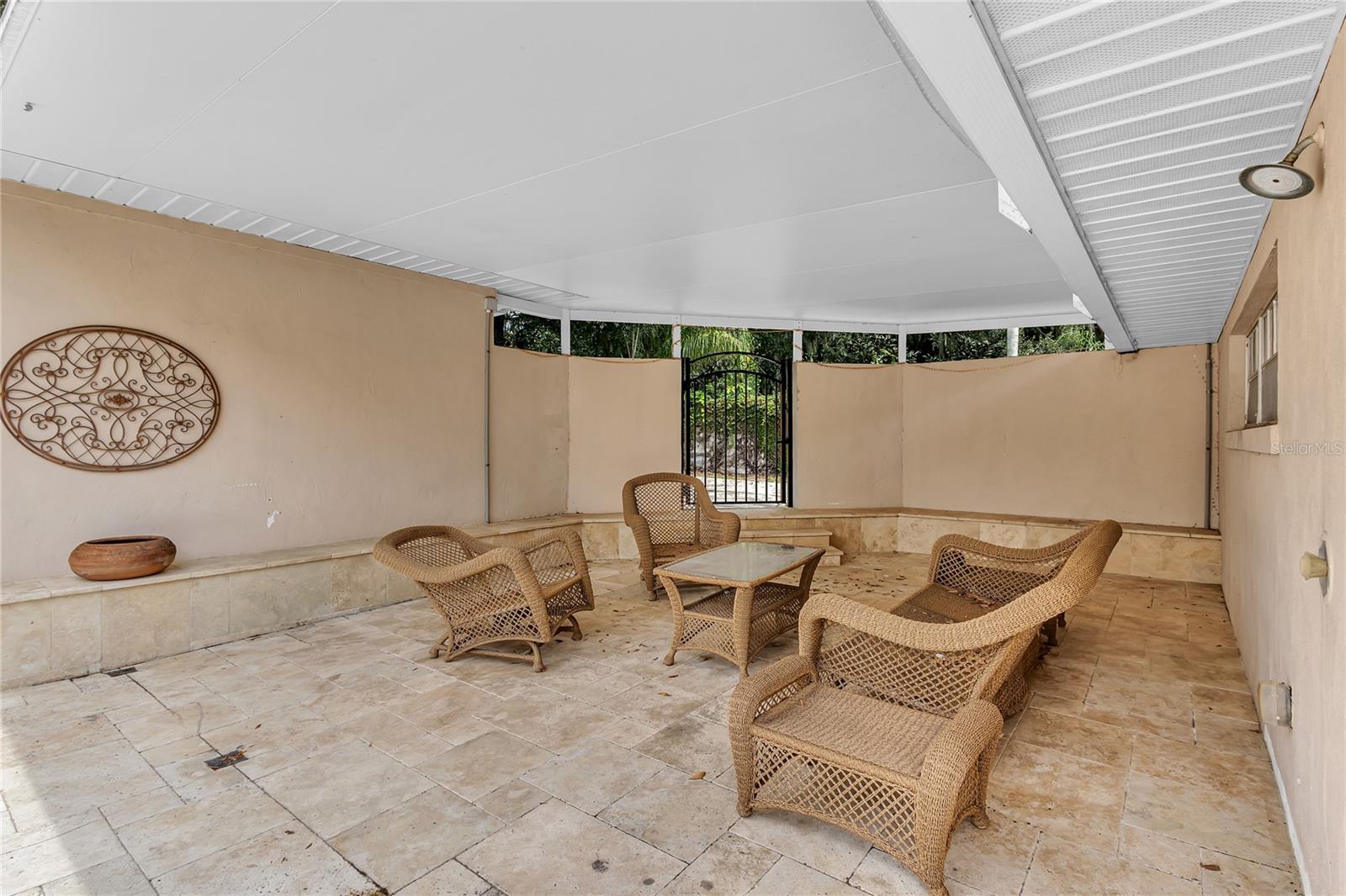 Image 3 of 50 For 1325 Lake Otis Drive