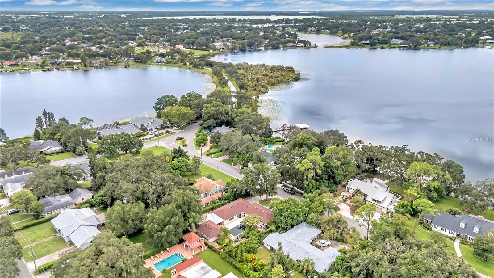Image 43 of 50 For 1325 Lake Otis Drive