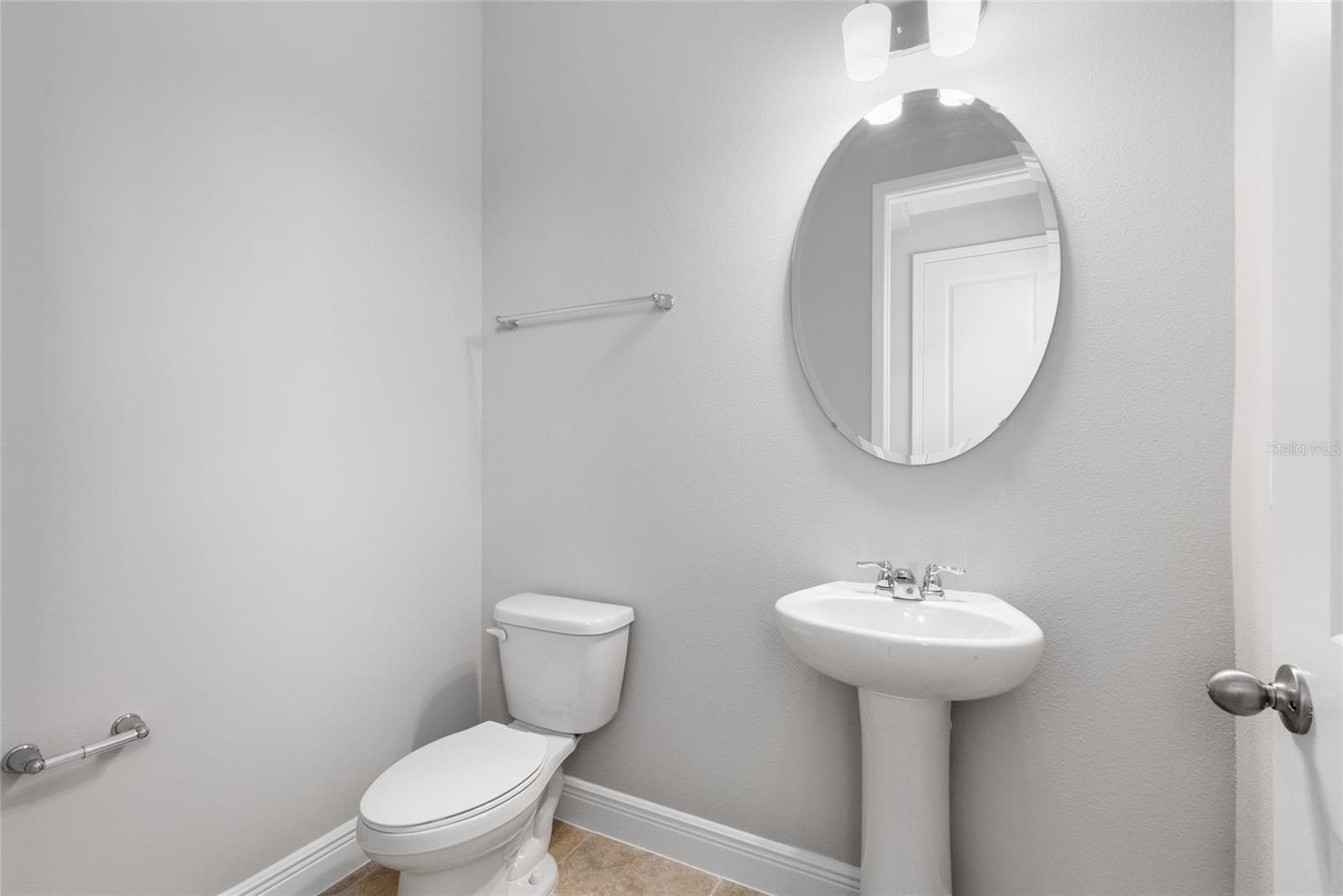 Image 10 of 53 For 9841 Peebles Street