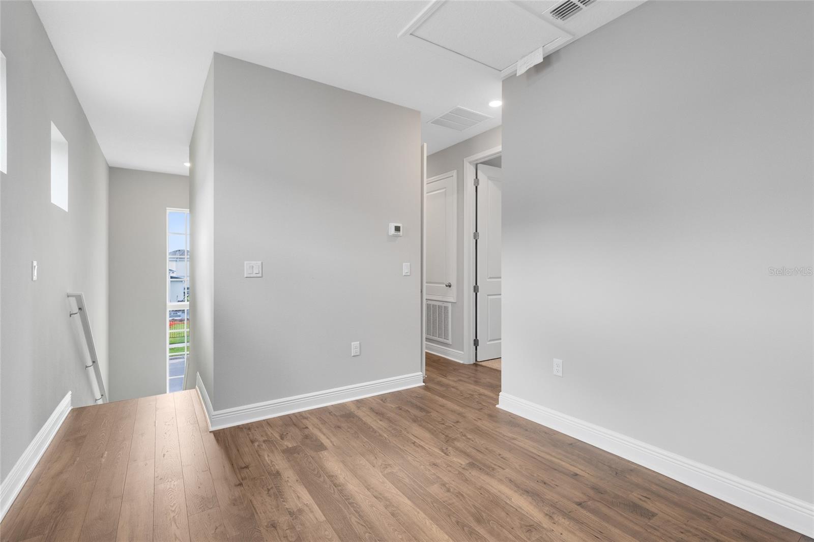 Image 11 of 53 For 9841 Peebles Street