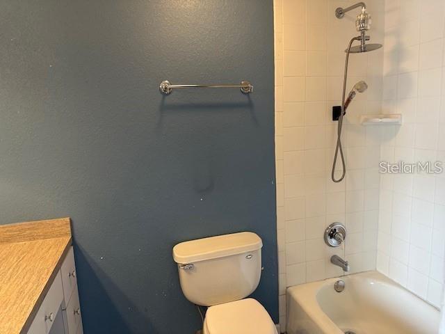 Image 8 of 13 For 6090 Village Circle 6090